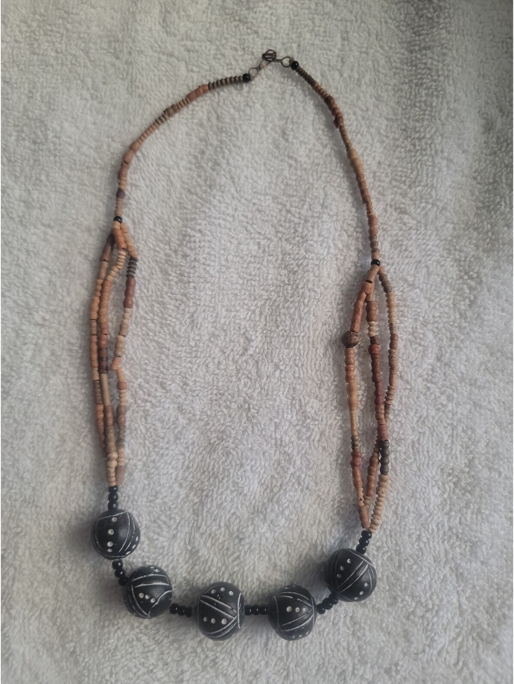 Ceramic ethnic bead short necklace - hippie necklace - boho beach necklace